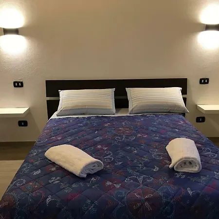 Affittacamere La Casa Delle Rondini *