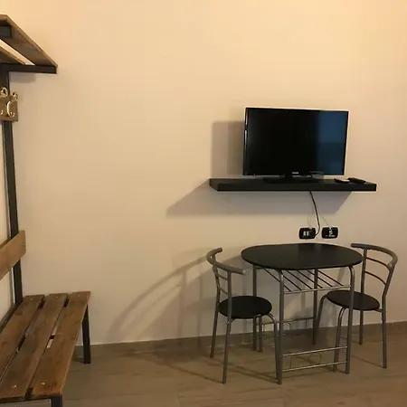 Affittacamere La Casa Delle Rondini *