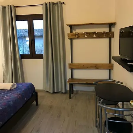 Affittacamere La Casa Delle Rondini Modena