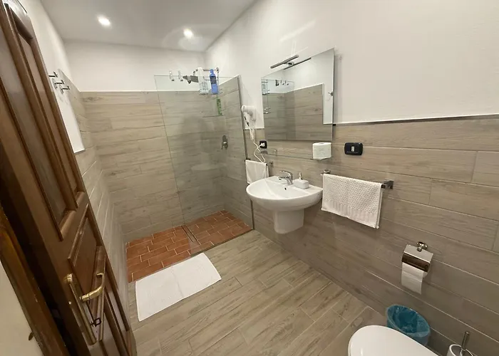 La Casa Del Tiglio 3* Μόντενα